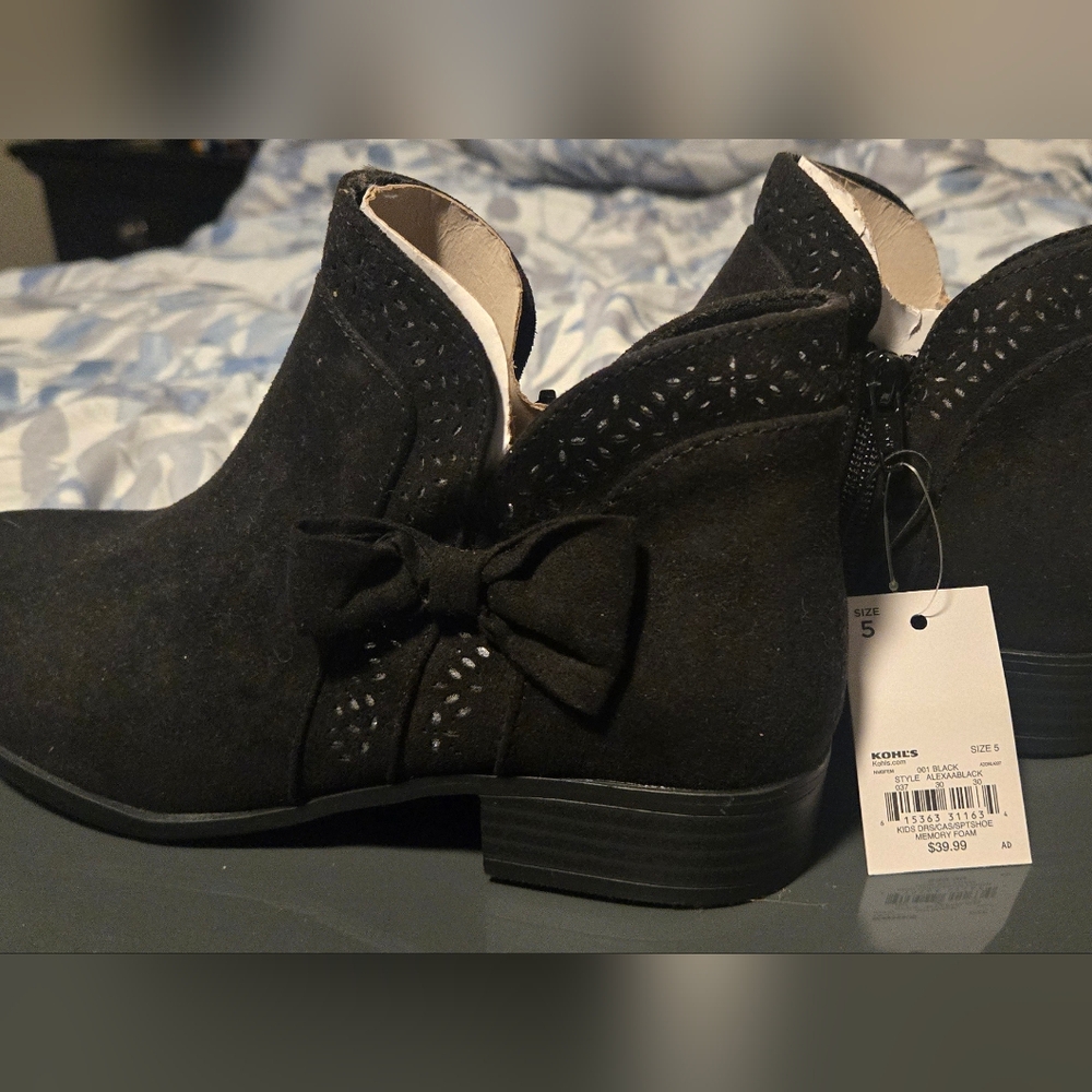 SO Girls Black Ankle Boots with Bow Detail